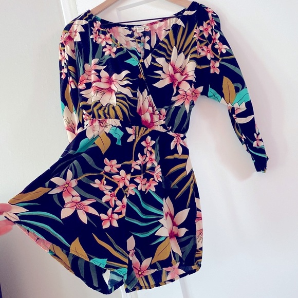 Billabong Floral Romper Jumpsuit - Picture 5 of 16